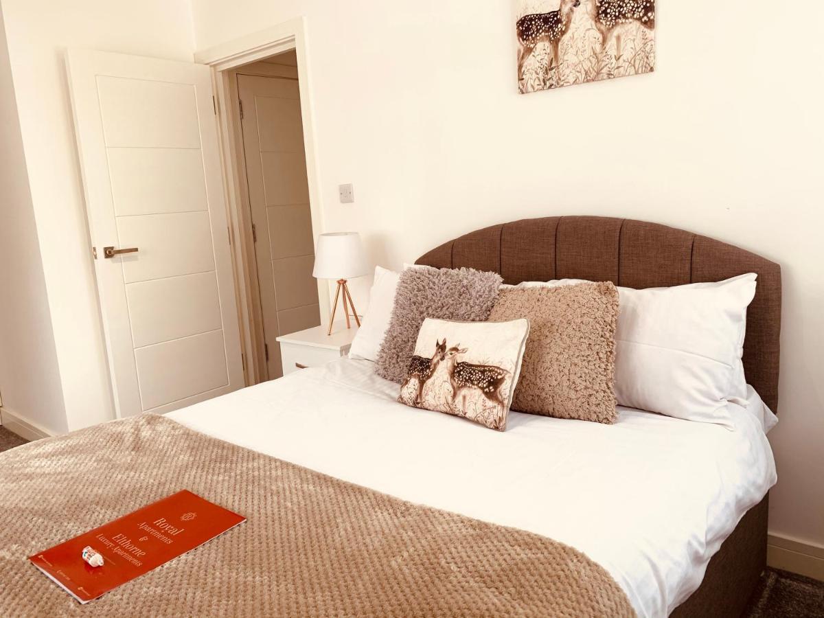 Elthorne Luxury Apartments - Uxbridge Esterno foto