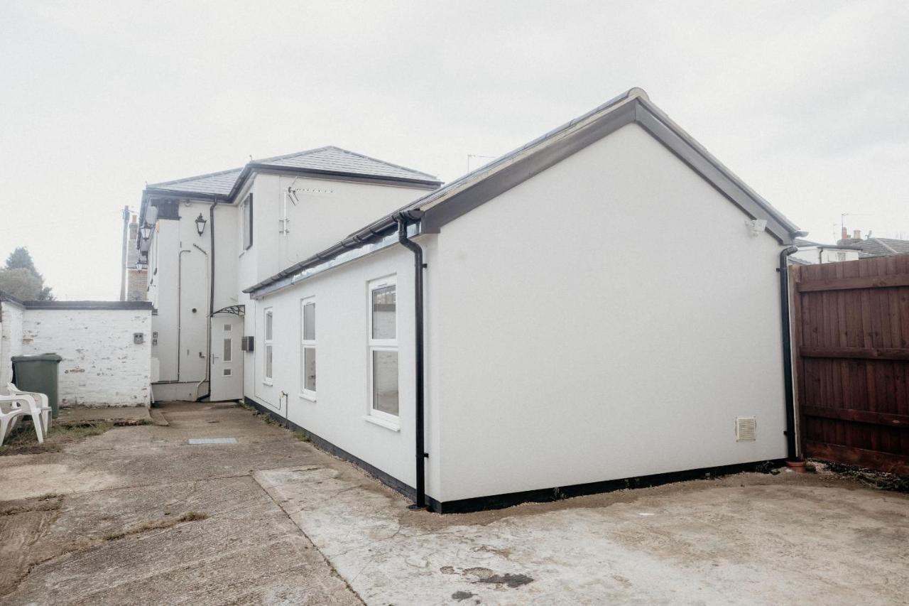 Elthorne Luxury Apartments - Uxbridge Esterno foto